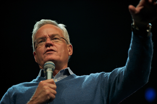 Disgraced Megachurch Pastor Bill Hybels Retires Early