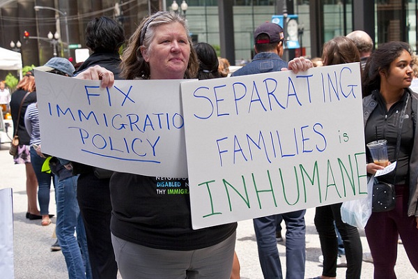 Majority of White Evangelicals Oppose Migrant Parent-Child Separation